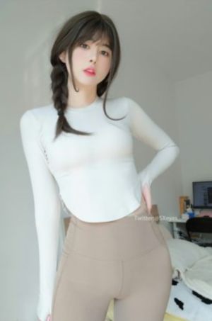 年轻的秘书
