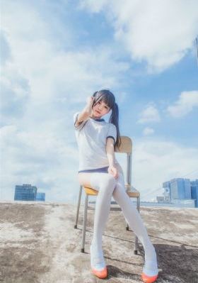 绝色神偷港版在线观看完整版